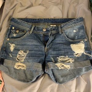 Ripped denim shorts